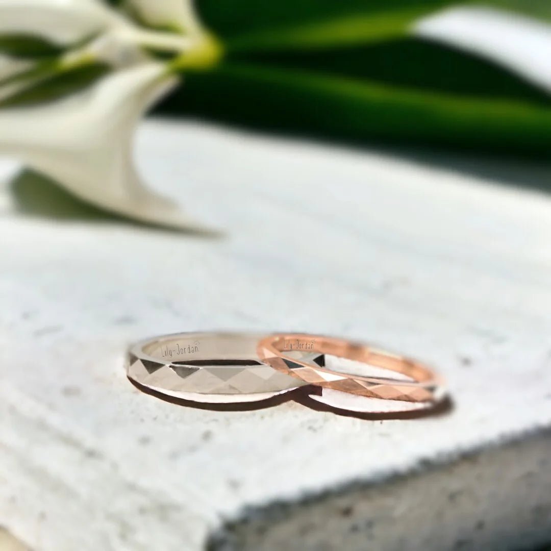 Gold Wedding Ring Faceted Gold Double Band Reflective Design - Image 1