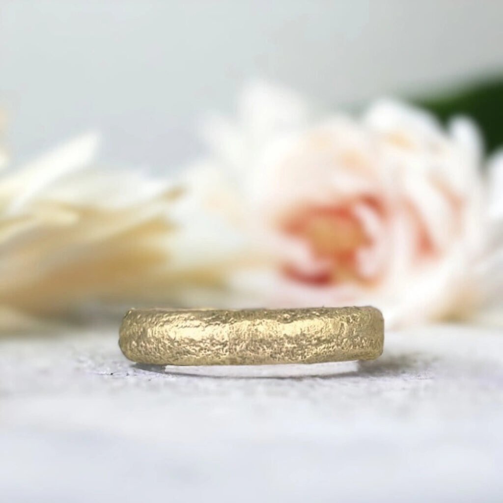 Solid Gold Band Ring San José Wedding Band Inspired Cartagena Treasure